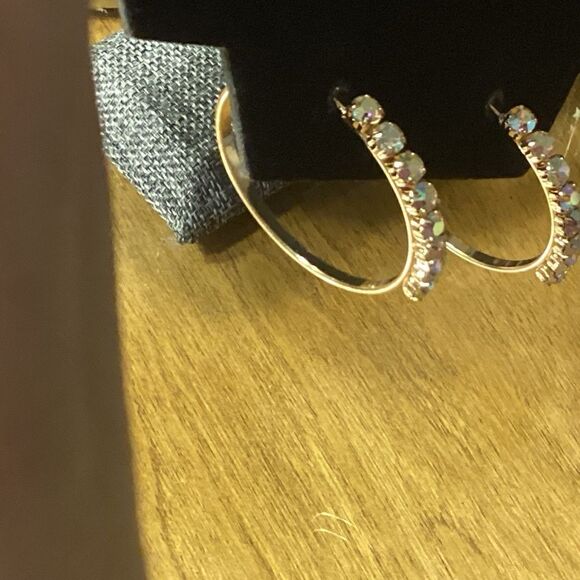 Gorgeous AB Crystal Hoops Gold Tone Pierced Earrings - Picture 8 of 8